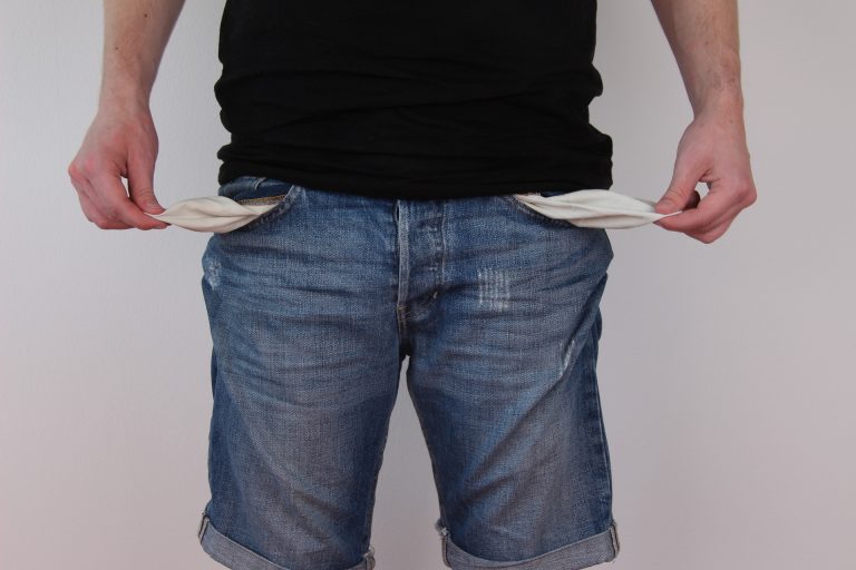 Read more about the article How to start creating a marketing strategy for your business with no money and no followers.